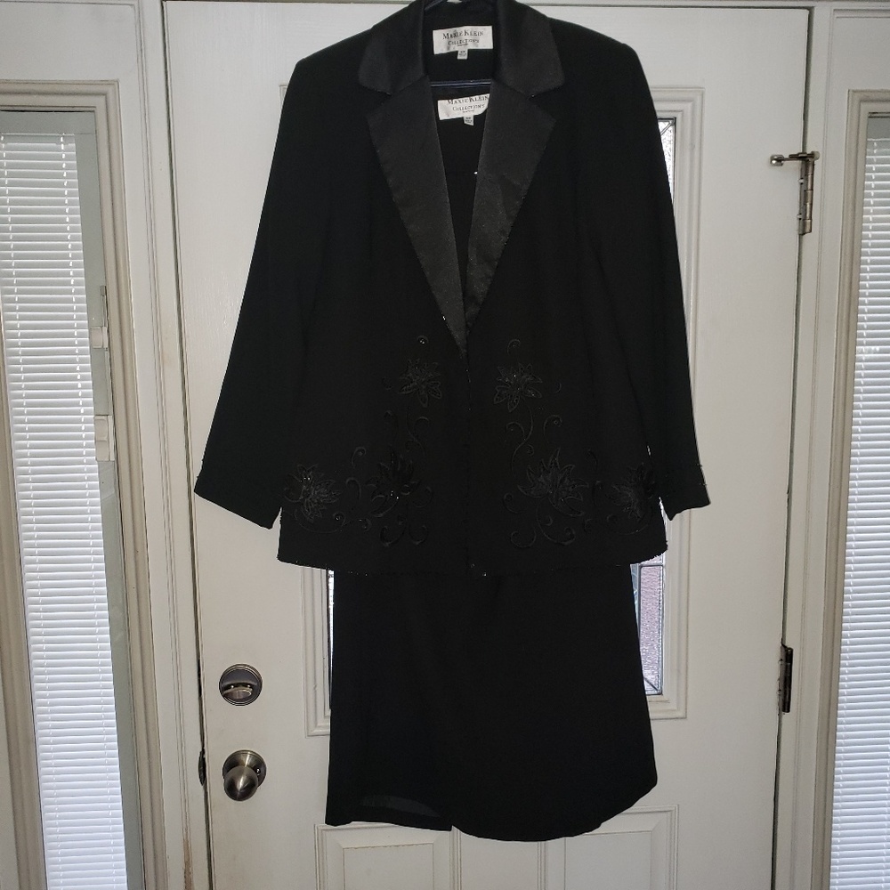 Jacket/skirt/top - 16W!